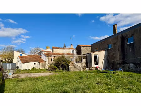 maison - 5 pieces - 122m² - a vendre - triaize