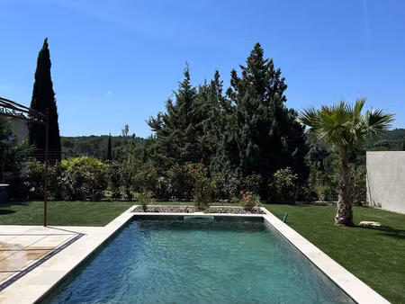 villa neuve de type 4 - garage et piscine sur 629m2 de terra