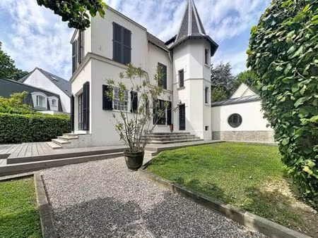 prestigieuse maison en location vaucresson  france