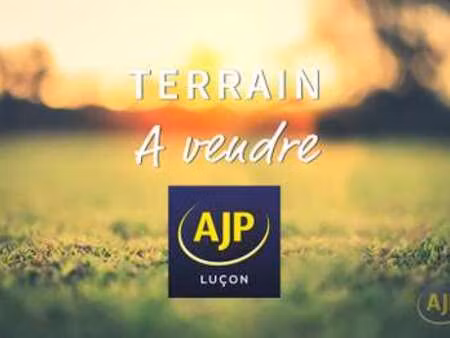 vente terrain à luçon (85400) : à vendre / 390m² luçon