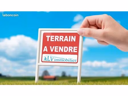 terrain 700 m² pleyben