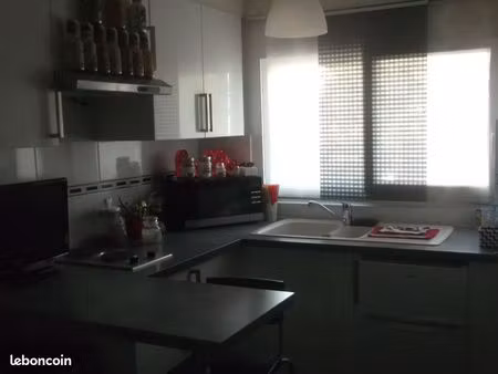 studio meublé 12m2 à louer pour étudiant(e)