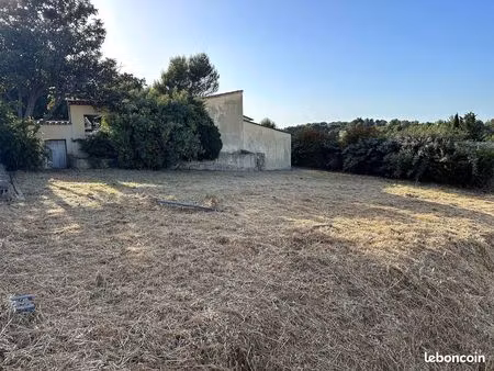 terrain 871 m² mimet