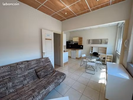 studio meublé dans centre ville de montluçon
