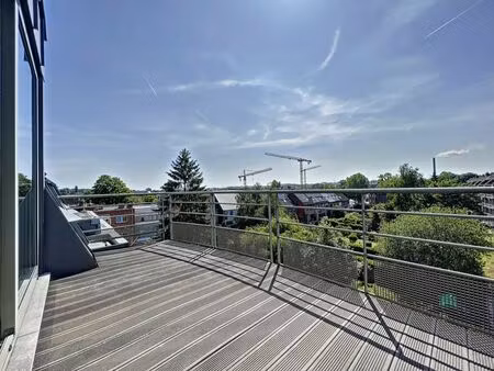 penthouse à louer avec terrasse et 2 chambres   laeken (vbe37173)