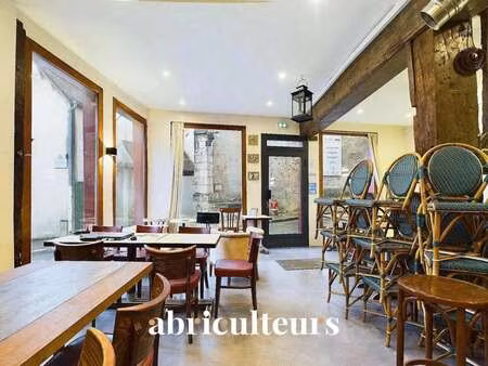 vente bureaux et commerces à chartres (28000) : à vendre / 152m² chartres