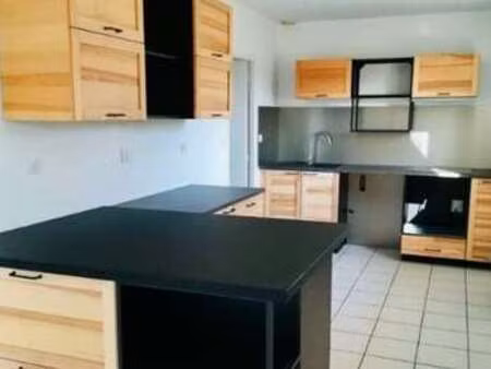 location appartement 3 pièces à gradignan (33170) : à louer 3 pièces / 65m² gradignan