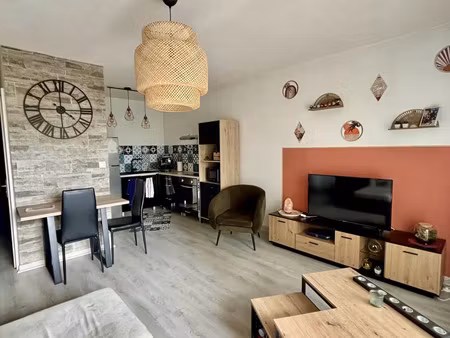 appartement t2 avec balcon et parking à vendre