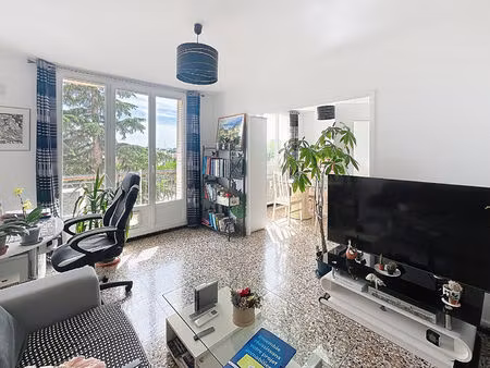 appartement nimes 4 pièce(s) 65 m2