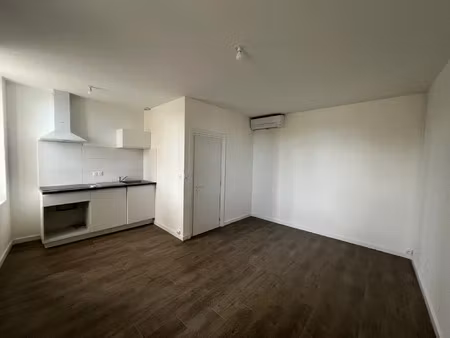 location appartement 2 pièces 40 m² à sallèles-d’aude (11590)