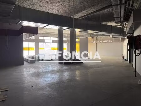 vente - local commercial - 378 m² - 399 000 € - grenoble