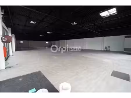 location commerce marsannay-la-côte 21160 633m²