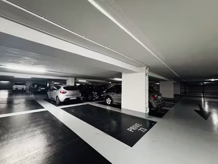emplacement de parking îlot des cordeliers