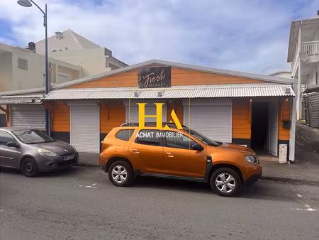 local commercial saint benoit 104 m2