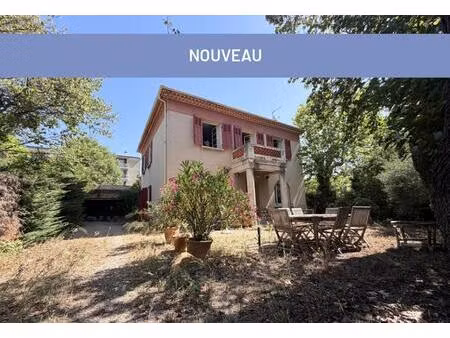 bastide de caractere 6 pieces coeur aix en provence