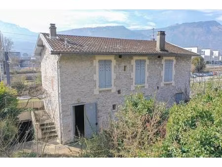maison en pierres