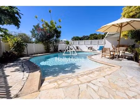 maison 5 pièces avec piscine sainte-marie proche littoral la convenance