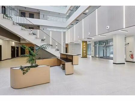 location bureaux 590 m² à 5 123 m²