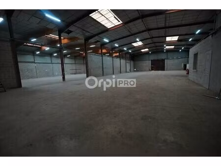 location local d’activités quetigny 21800 2160m²