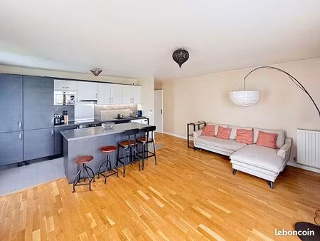 appartement 3 pièces 65 m²