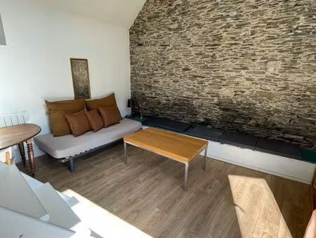 studio mezzanine