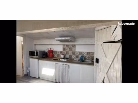 location d un studio meublée