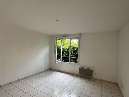 location t2 48m2 - bourgoin jallieu - disponible août 2026