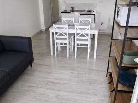 loue appartement meuble