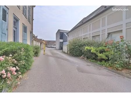 parking 11 m² troyes