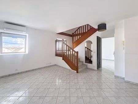 duplex 4 pièces 105 m²