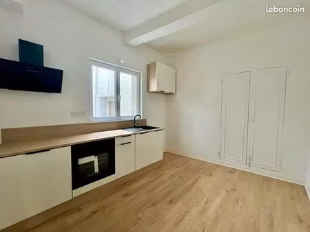 t3 duplex rénové avec clim  centre village
