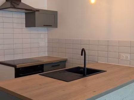 loue à ehuns  10 minutes de luxeuil appartement mitoyen