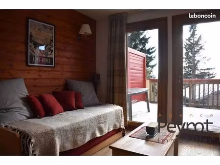 studio 1 pièce 22 m²