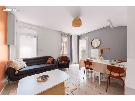 maison 3 chambres + extérieur