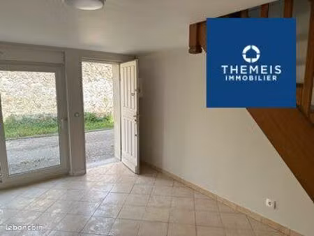 studio 2 pièces 21 m²