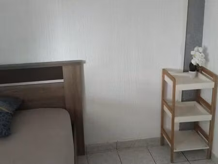 loue t1bis ou t2 bis meublé