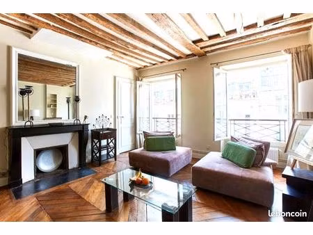 3p meublé 65 m² — madeleine-opéra 9e  poutres  vue  ascenseur  sans frais d'agence — 2 680
