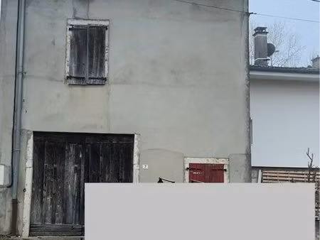 local ou dépôt