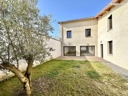 maison 6 pièces 210 m²