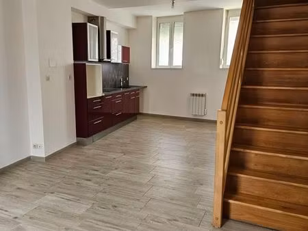 maison sur 3 niveaux sans extérieur