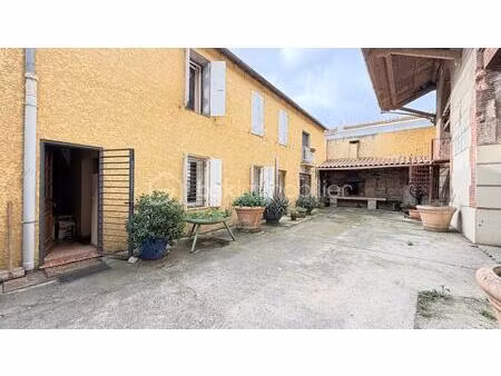 immeuble de 558 m² à perpignan