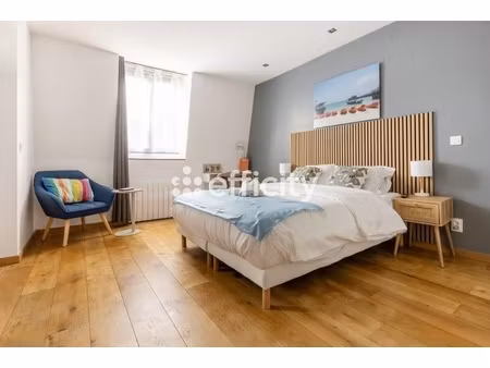 appartement 1 pièce - 28 m²