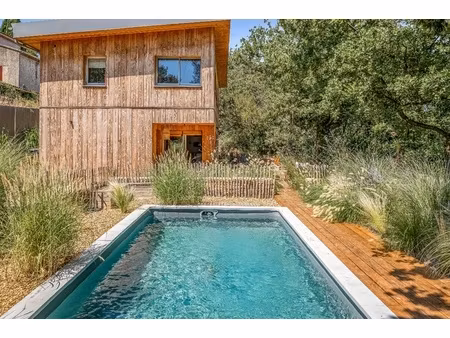 maison 5 pièces - 150 m²