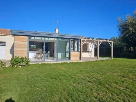 vente maison à saint-mathurin (85150) : à vendre / 117m² saint-mathurin