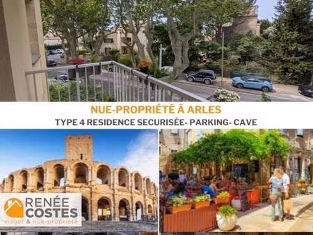 vente en nue propriété - h71 ans - arles (13200)