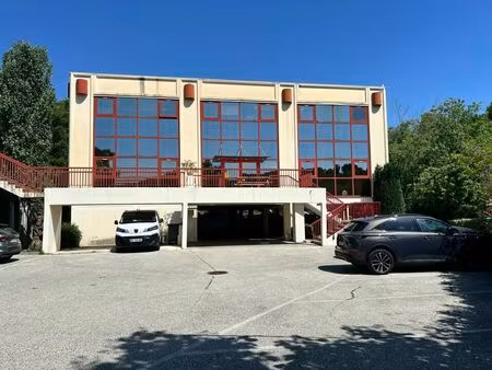 location bureaux 43 m²