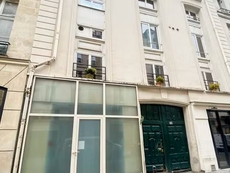 location commerce paris 75002 142m²