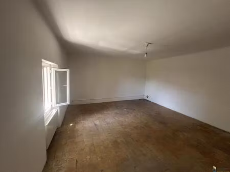 maison de village - 113m ²