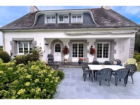le juch(29) maison néo-bretonne de 148m² sur un terrain de 1000m²  4 chambres  garage  sou