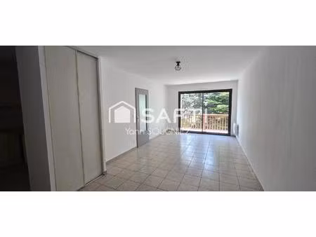 t2 lumineux – balcon sud  garage collectif fermé & cellier – font-romeu